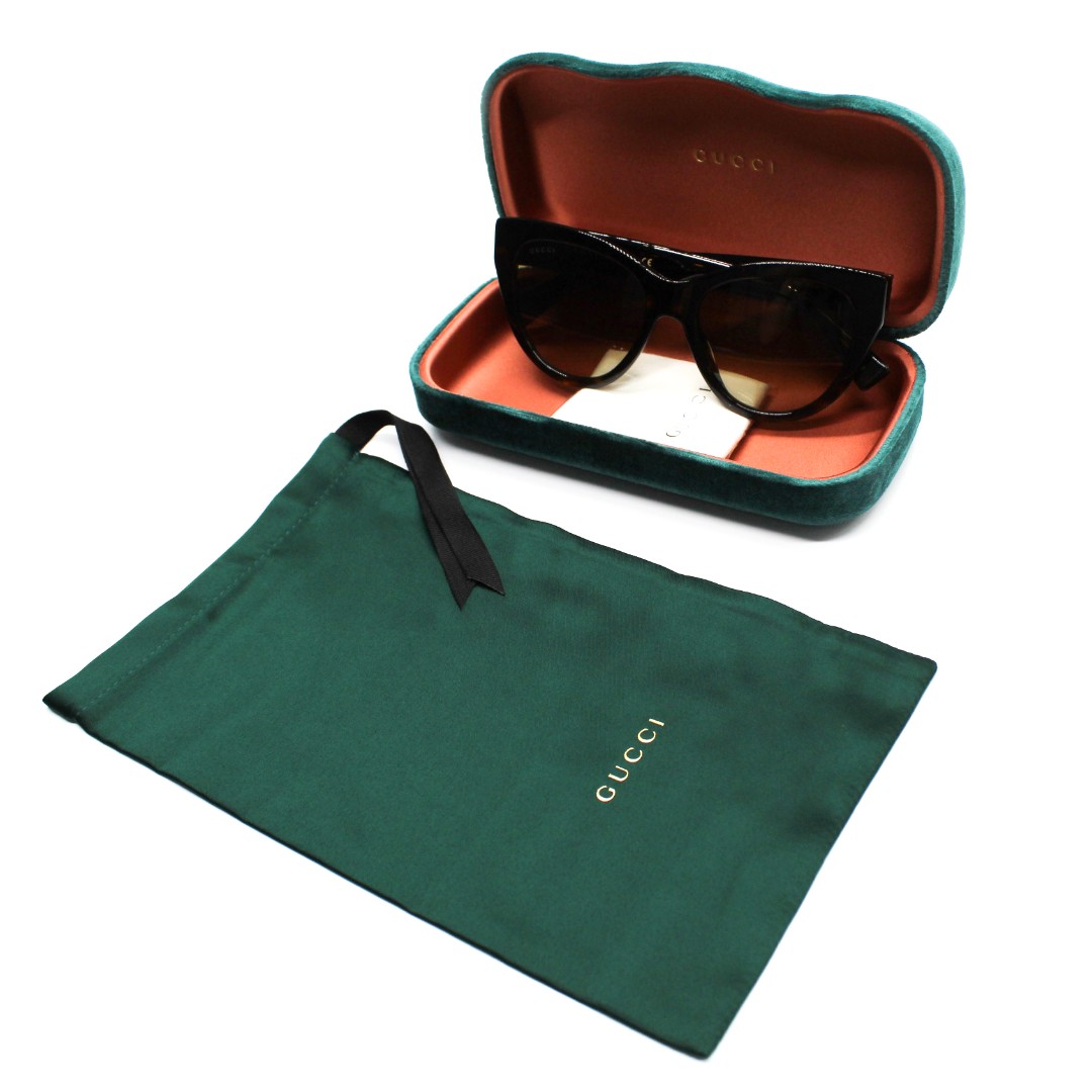 Солнцезащитные очки Gucci GG0602S