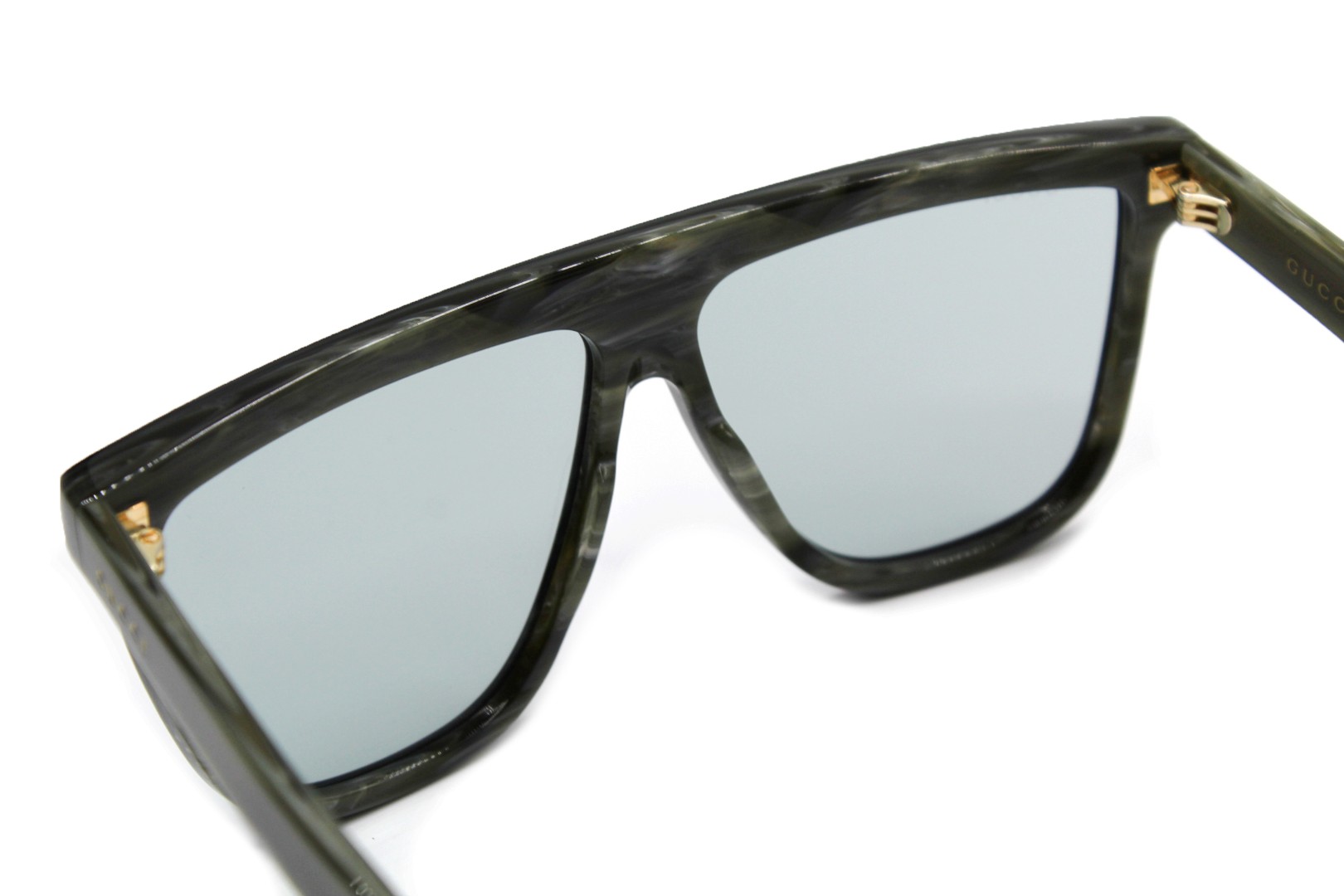 Солнцезащитные очки Gucci GG0582S