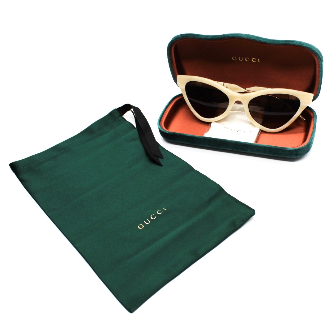 Солнцезащитные очки Gucci GG0597S