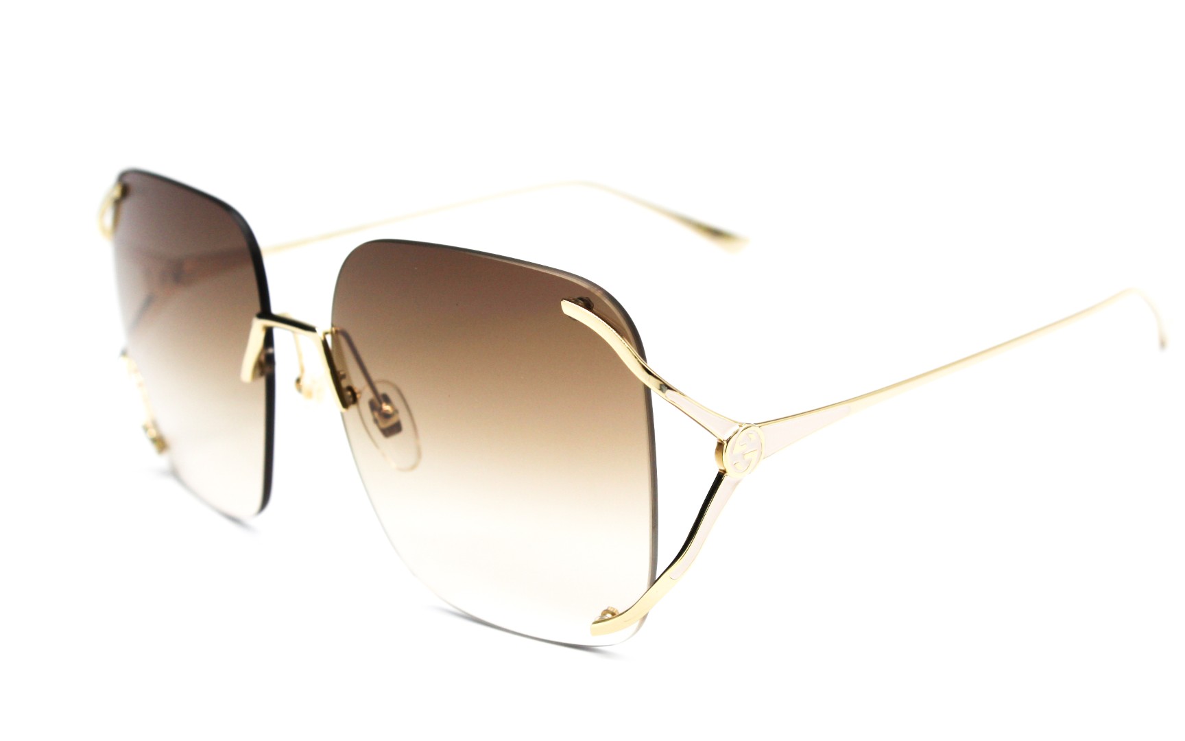 Солнцезащитные очки Gucci GG0646S